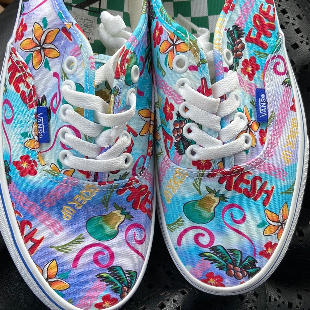 Vans off the wall order up size women’s 10 Men’s 6.5 new never used NO B…